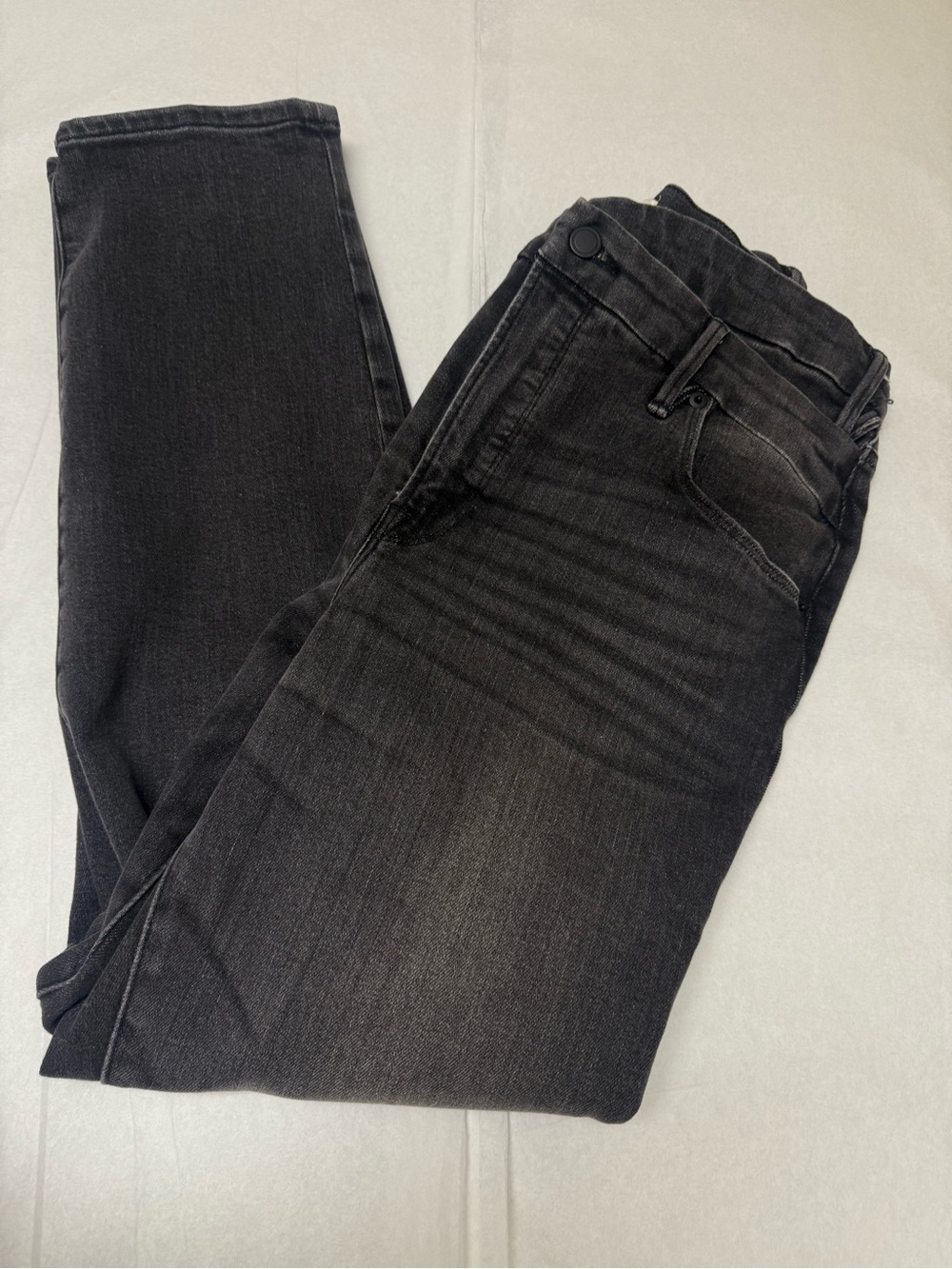 ⚫️Good American jeans ⚫️